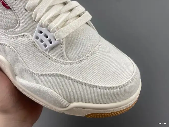 Reps TBK AO2571-100 x 'White' Jordan 4 Levi's Air 0417